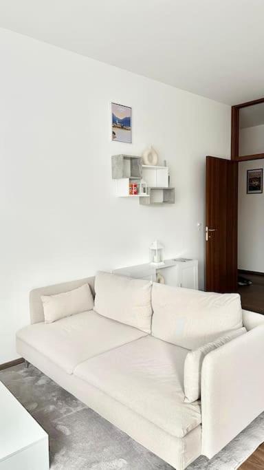 Luxury Apartment With View Côme Esterno foto