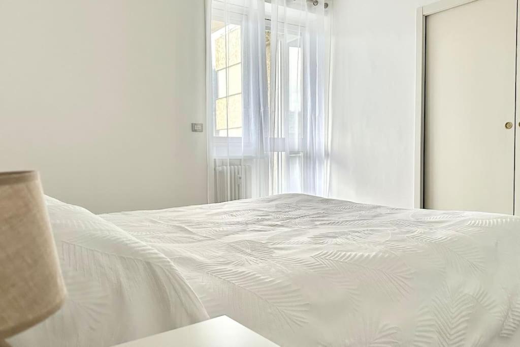 Luxury Apartment With View Côme Esterno foto